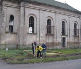 A 2008 -as esztendőben befejeződnek a teljes körű felújítási munkálatok a bácsfeketehegyi evangélikus templomban